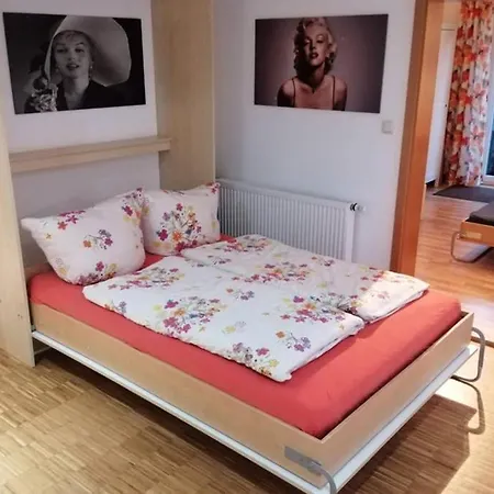 Appartamento Direkt Im Herzen Von S9 Mit 115qm Und Grossem Balkon *