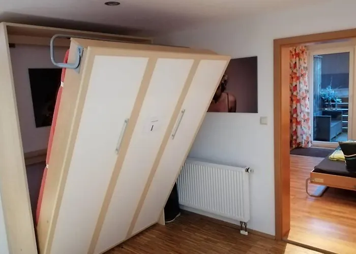 Appartamento Direkt Im Herzen Von S9 Mit 115qm Und Grossem Balkon *