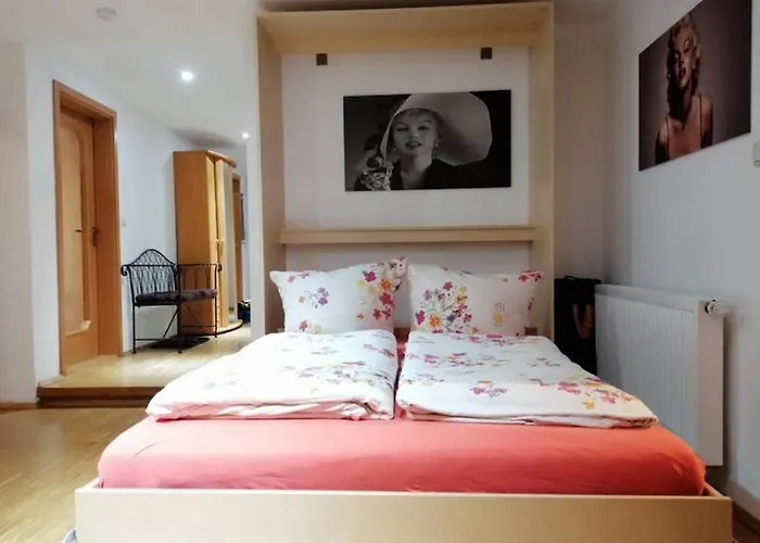 Appartamento Direkt Im Herzen Von S9 Mit 115qm Und Grossem Balkon *